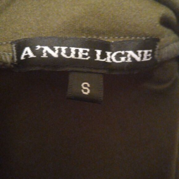 A'Nue Ligne Small Mock Neck Poncho Cape-Dark Green-Slinky-Lagenlook-USA Made - Picture 5 of 7